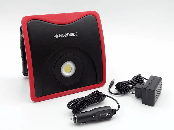 Nordride Arbeitsleuchte 2045 COB – 2200 lm, Akkubetrieb, IP65, dimmbar – Rot