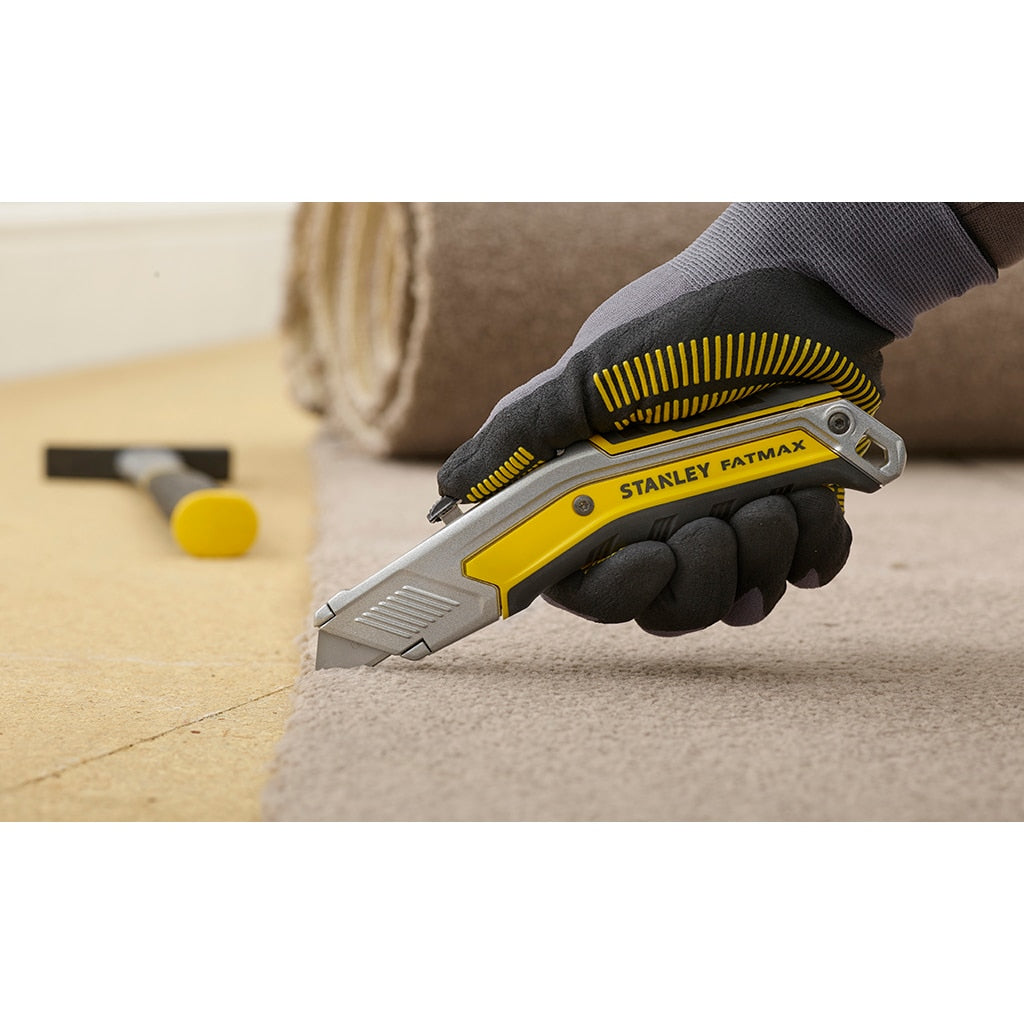 Stanley FATMAX EXO Cutter – 19 mm, Kunststoffgriff, Schwarz, inkl. 5 Klingen