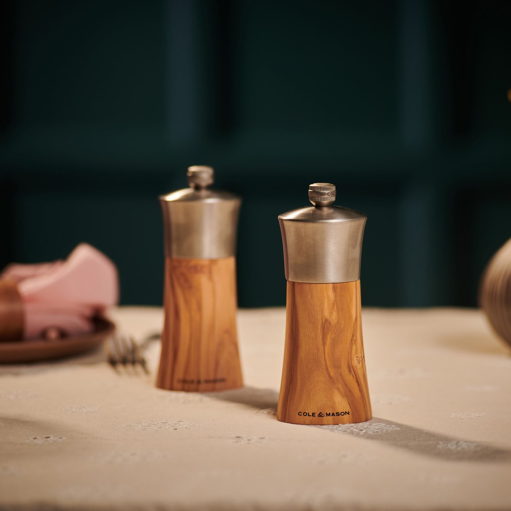Cole & Mason Salz-/Pfeffermühle 15 cm, Olivenholz/Edelstahl, Silber