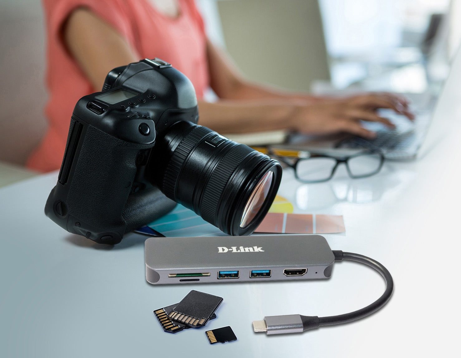 D-Link DUB-2327 USB-Hub – USB-C, 1× HDMI, 2× USB-A, 60 W PD, SD/microSD, für Windows/Mac