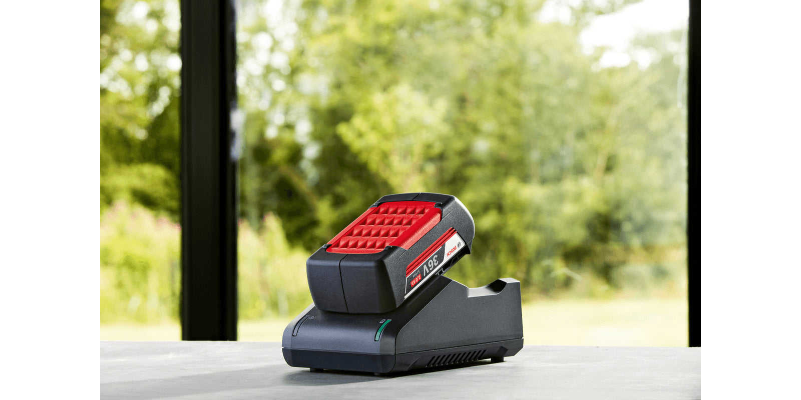 Bosch Akku- & Ladegerät-Set 36 V 2,0 Ah (72 Wh) – 2 Stk – für POWER FOR ALL 36 V