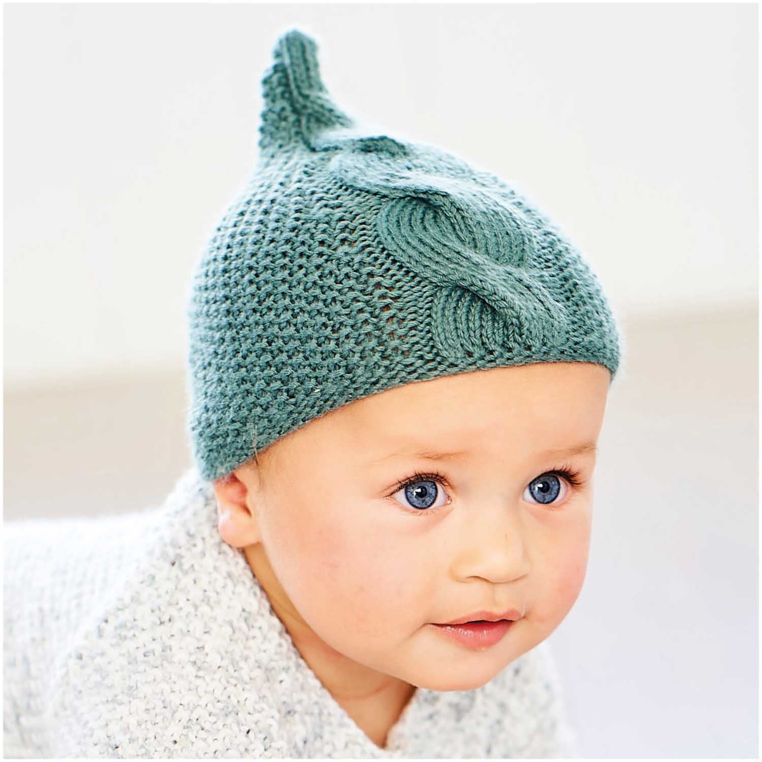 Rico Design Baby Dream DK Luxury Touch Uni Garn Dunkelgrün – 50 g, 115 m, Nadel 4 mm, 50% Polyamid/50% Polyacryl