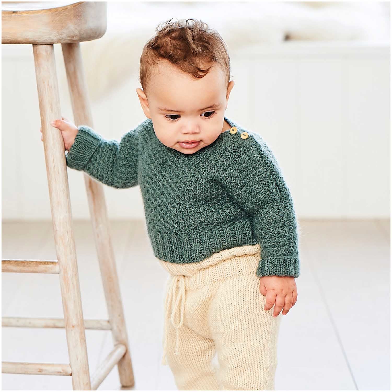 Rico Design Baby Dream DK Luxury Touch Uni Garn Dunkelgrün – 50 g, 115 m, Nadel 4 mm, 50% Polyamid/50% Polyacryl