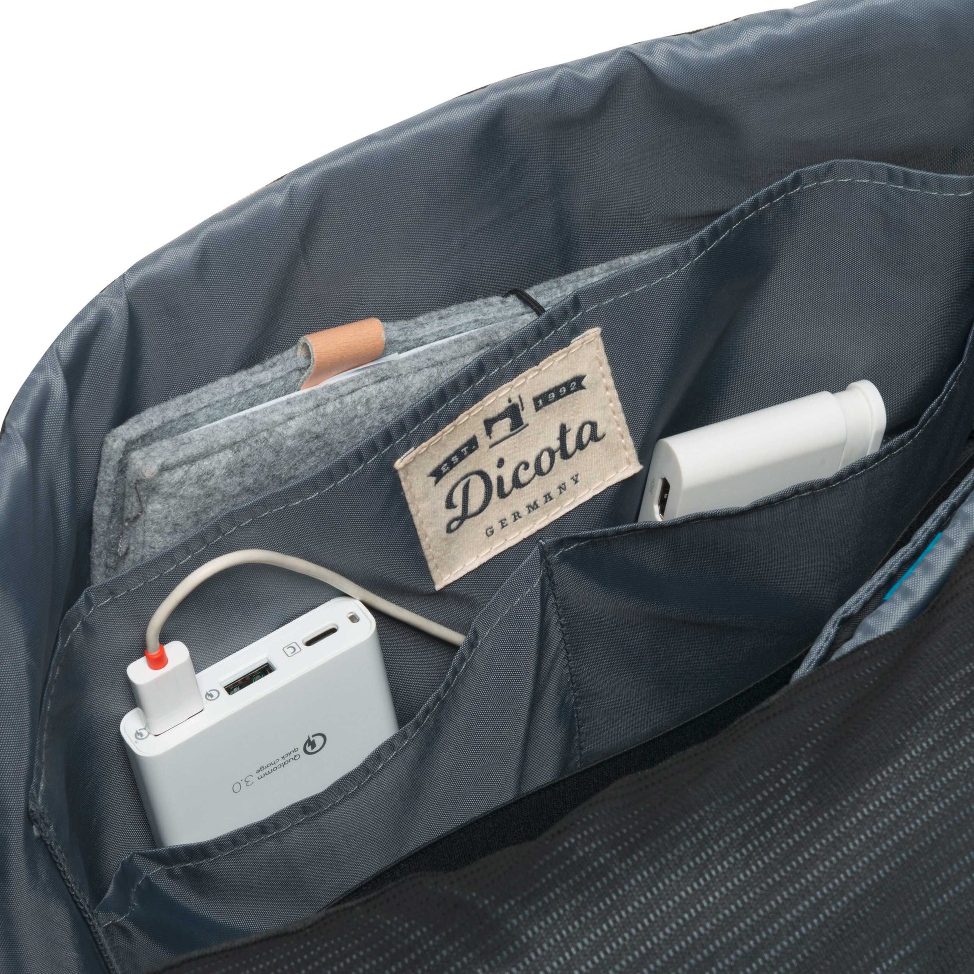 DICOTA Notebook-Tasche bis 15,6" – aus recyceltem PET, Schwarz