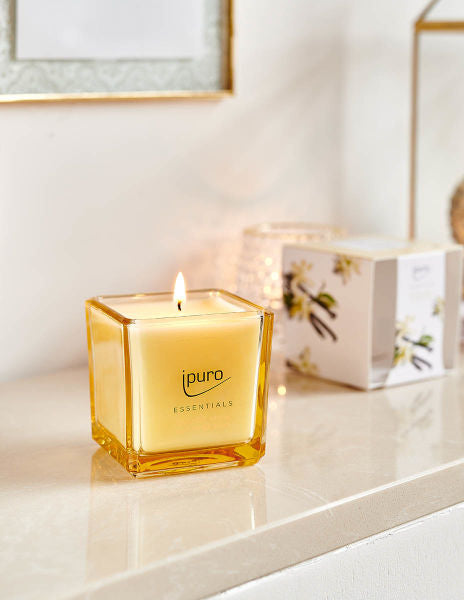 ipuro Essentials Soft Vanilla – Duftkerze, 25 h