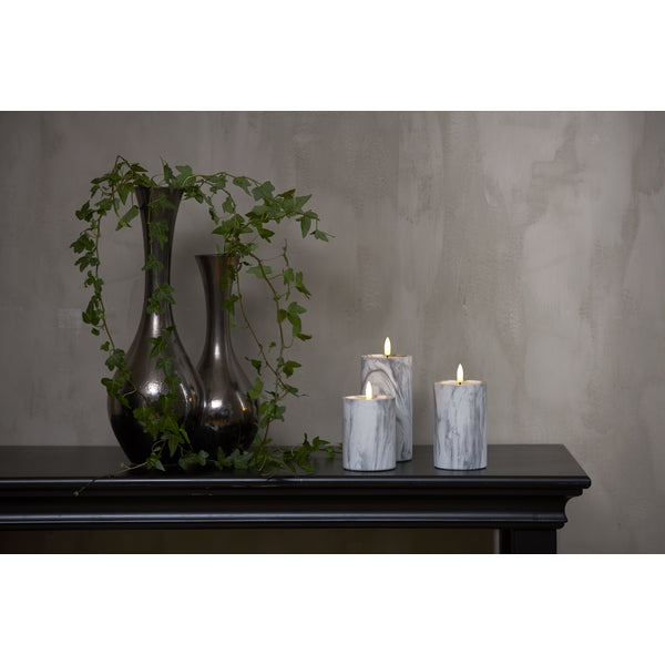 Star Trading LED-Säulenkerze – Ø 7,5 × 12,5 cm – Kunststoff, Grau, Timerfunktion