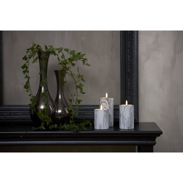 Star Trading LED-Säulenkerze – Ø 7,5 × 12,5 cm – Kunststoff, Grau, Timerfunktion