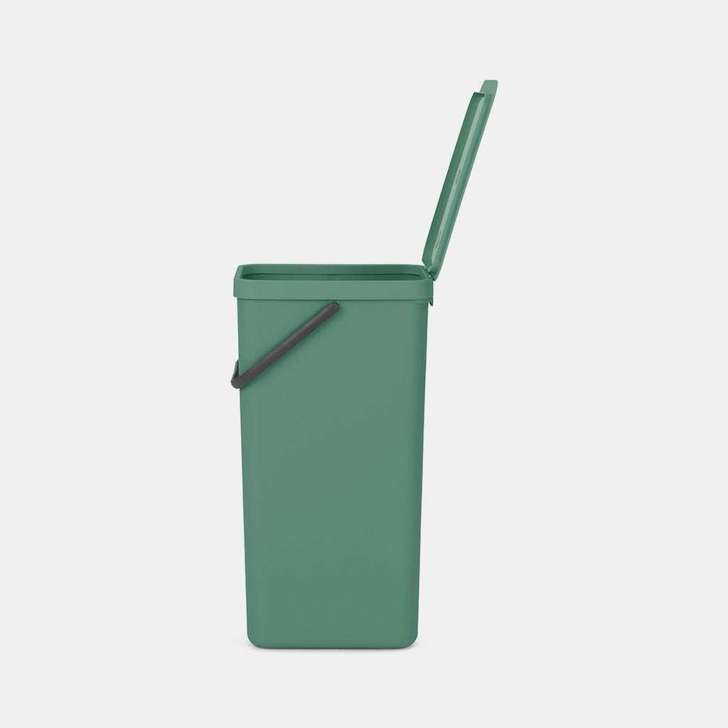 Brabantia Sort & Go Recyclingbehälter – 40 l – Kunststoff, rechteckig – grün
