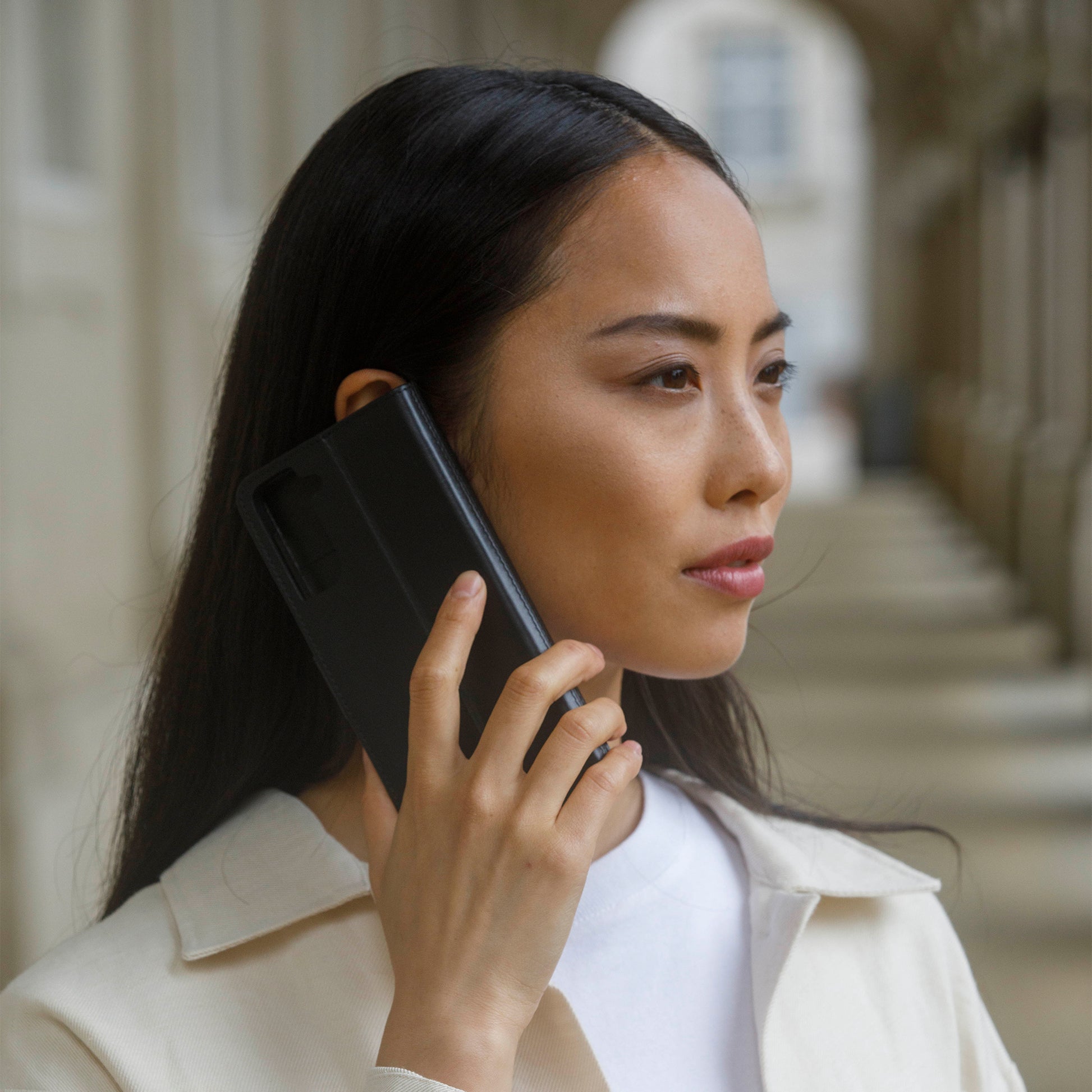dbramante1928 Lynge – Folio – für Samsung Galaxy S22+, mit Ständer, Schwarz, kratzresistent
