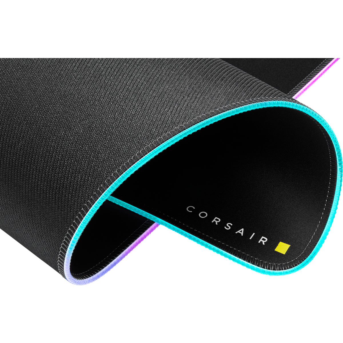 Corsair MM700 RGB Extended Gaming-Mauspad – USB, RGB-Hintergrundbeleuchtung, Anti-Rutsch-Basis, Schwarz