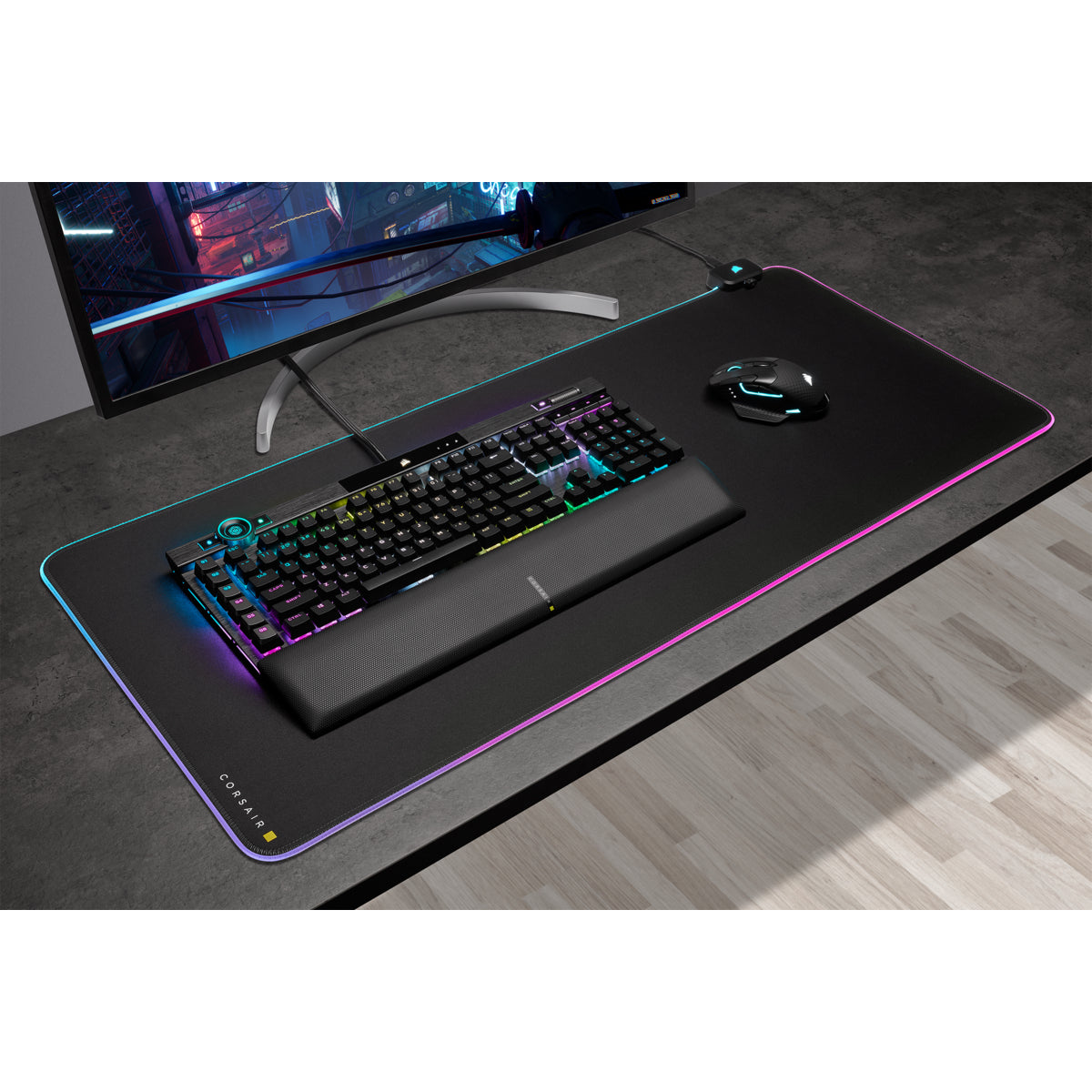 Corsair MM700 RGB Extended Gaming-Mauspad – USB, RGB-Hintergrundbeleuchtung, Anti-Rutsch-Basis, Schwarz