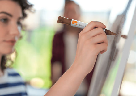 Nobo Whiteboard-Marker – Pinselspitze 3 mm, sortiert, 10 Stk., trocken abwischbar – für Emaille