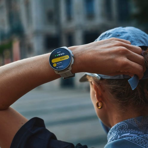 Suunto Race 2 49 mm GPS – Glasfaserverstärktes Polyamid Grau, Sportband, Feather Grey, 100 m
