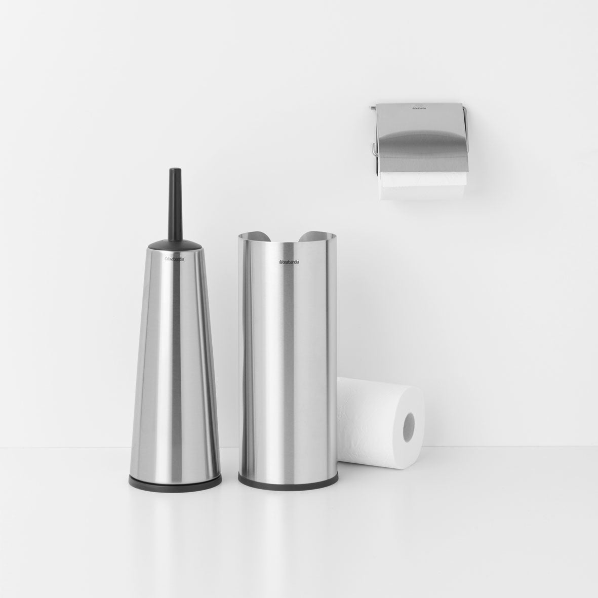 Brabantia ReNew – Toilettenpapierständer – Edelstahl matt, für 3 Rollen, 13,2 × 13,2 × 32,1 cm