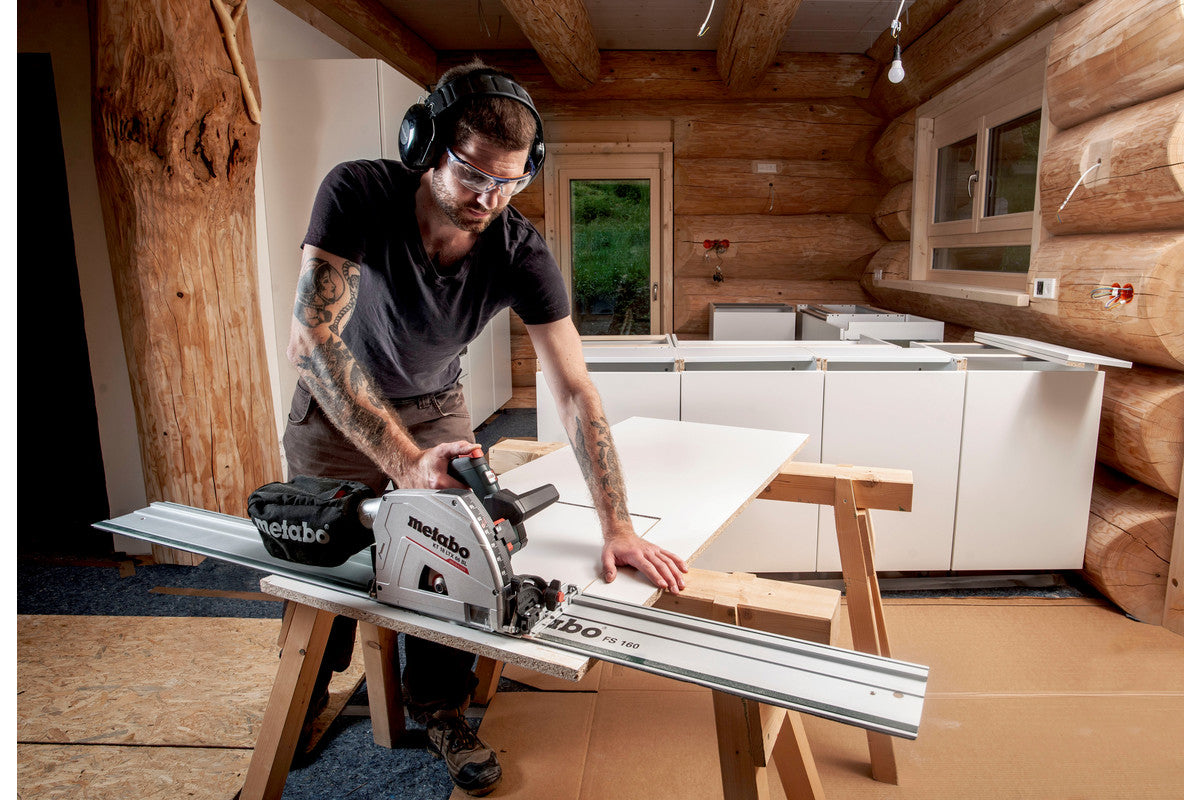 Metabo Akku-Tauchsäge KT 18 LTX 66 BL – 18 V (CAS) – Ø 165 mm – Solo – für Holz – Brushless
