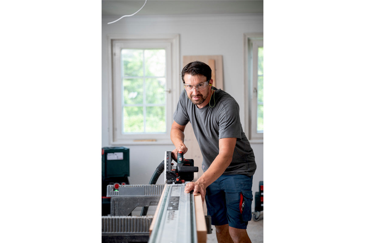 Metabo Akku-Tauchsäge KT 18 LTX 66 BL – 18 V (CAS) – Ø 165 mm – Solo – für Holz – Brushless