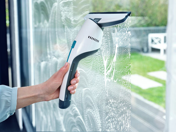 Leifheit NEMO – Fenstersauger – Arbeitsbreite 28 cm, Laufzeit 45 min, Tank 60 ml, 130 m², Weiss