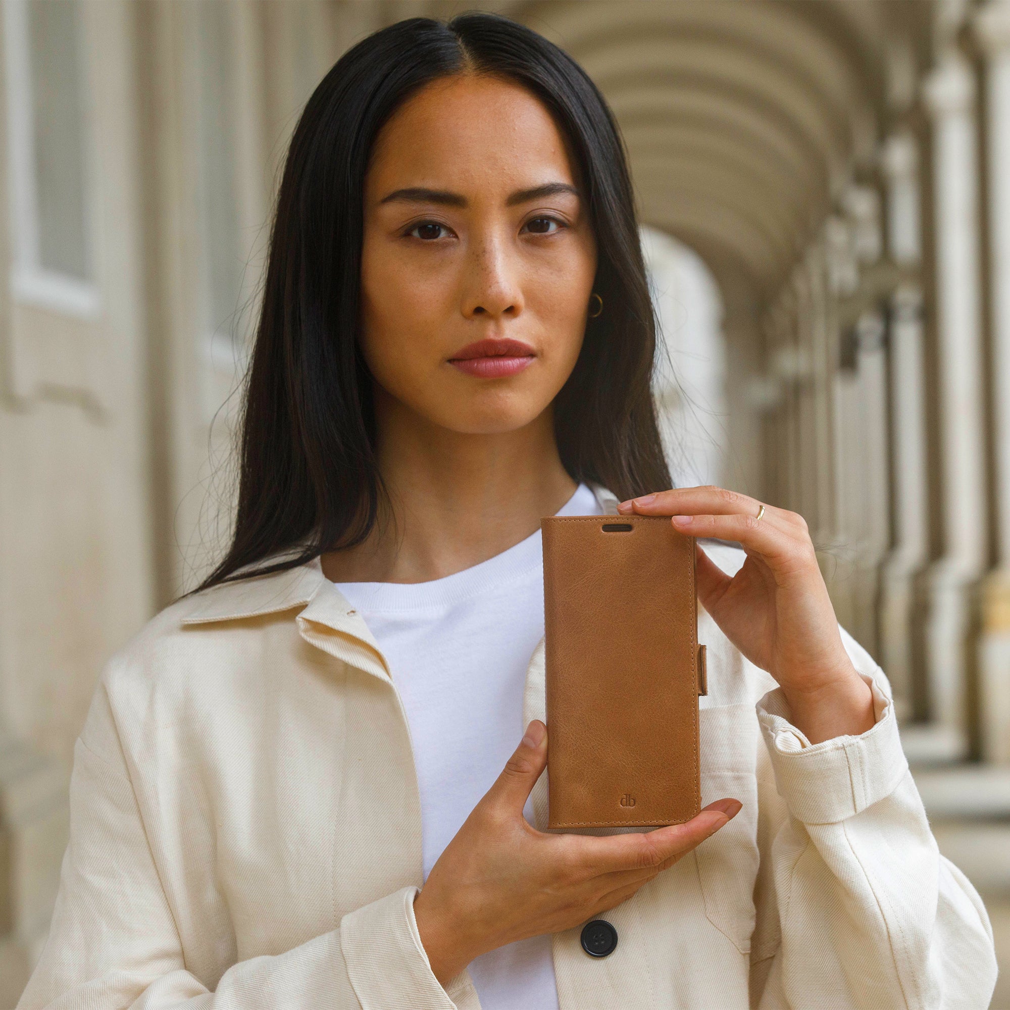 dbramante1928 Lynge – Folio – für Samsung Galaxy S22 Ultra, mit Ständer, Beige