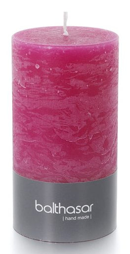 Balthasar Zylinderkerze – Ø 7 × 13 cm – Paraffin, Himbeer – 60 h