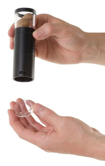 AdHoc Muskatmühle Ø 3,8 × 12,5 cm, Holz, Schwarz/Transparent