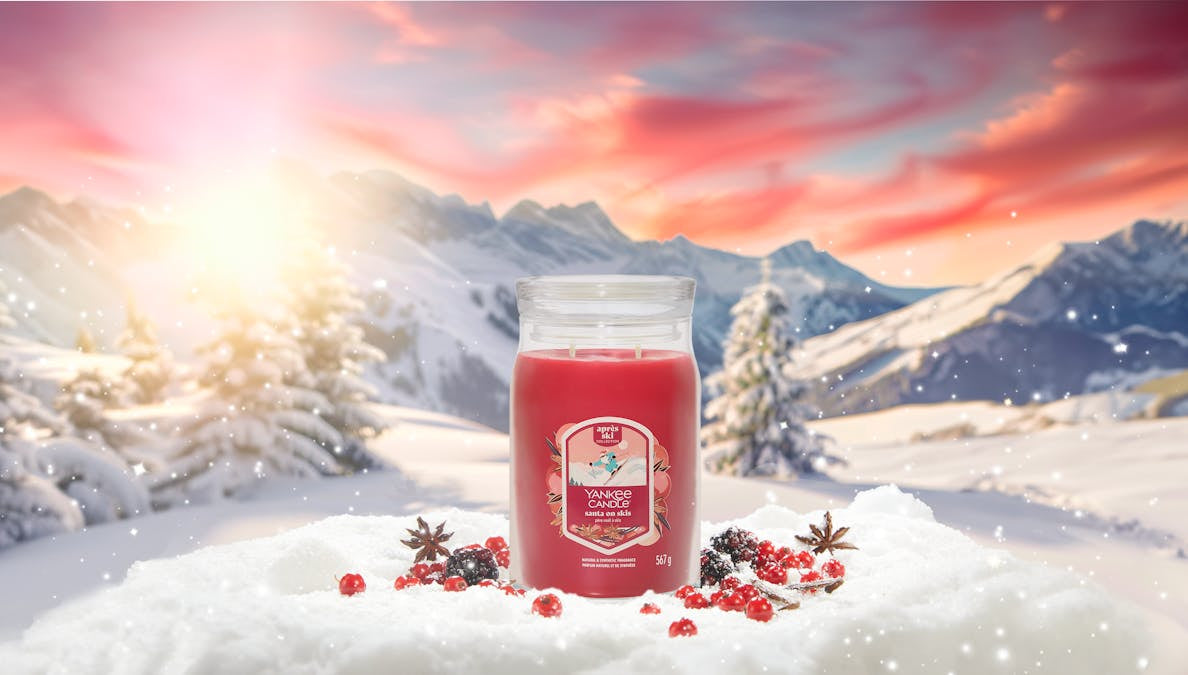 Yankee Candle Duftkerze Santa on Skis, Blaubeere, Ø 9,9 cm, 15 cm