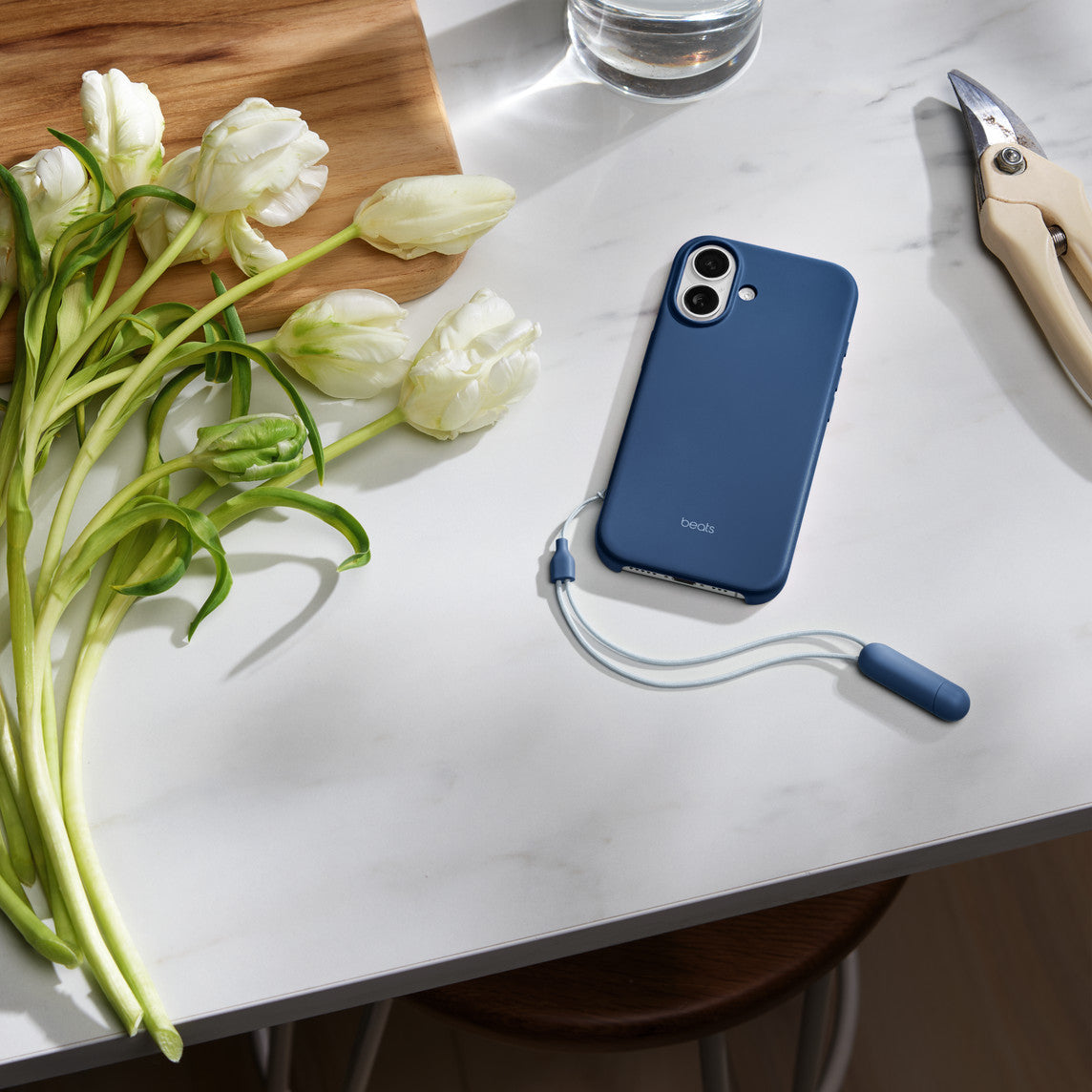 Apple Backcover – für Apple iPhone 17 – blau – PC, MagSafe-kompatibel, mit Ständer