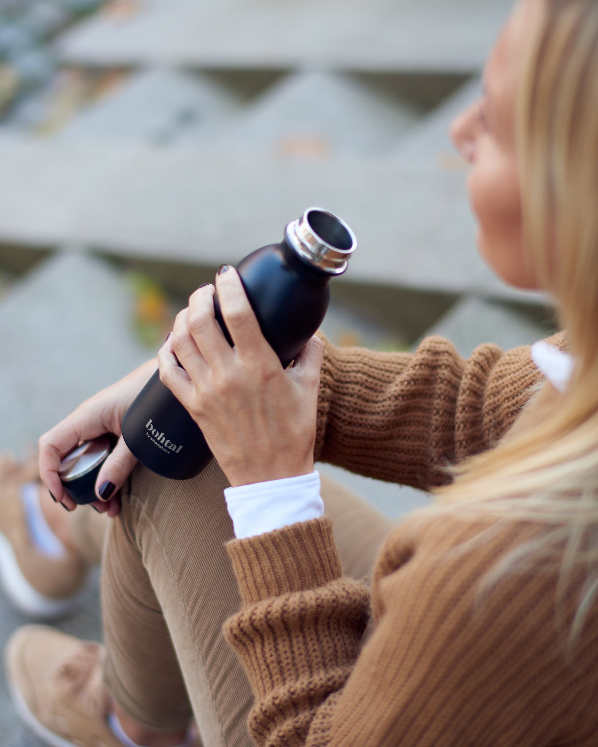 Smartshake Trinkflasche Bohtal – 6 dl – Edelstahl, isoliert, Schraubverschluss – Schwarz