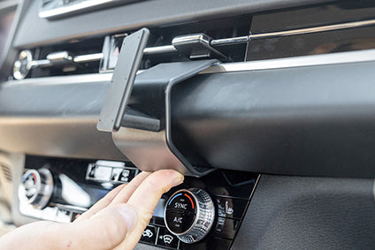 Brodit Proclip 855955 – Auto-Halterung – Befestigungssockel für Mitsubishi Outlander (2022–2025) – Schwarz