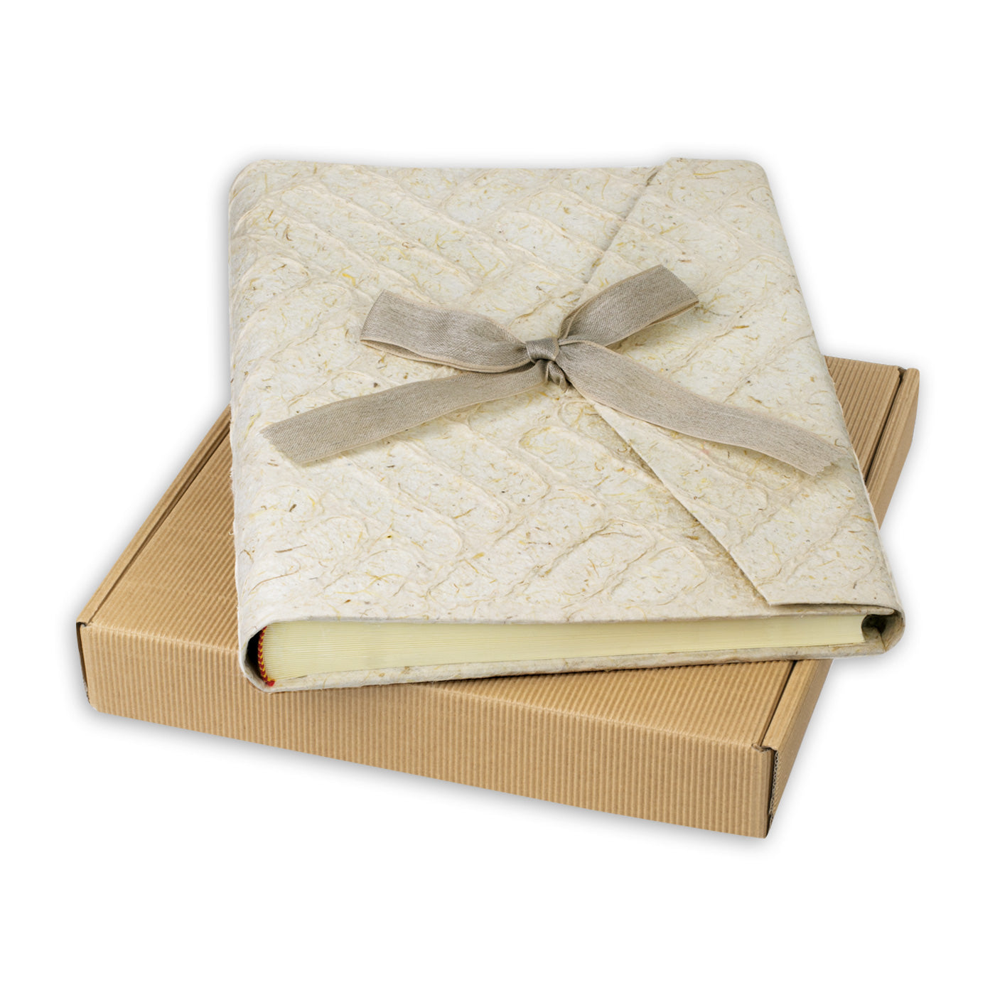 ZEP Gästebuch – mit Pergaminzwischenblättern – 60 Seiten – 230 × 300 mm – gebunden, Pergamentpapier, weiss
