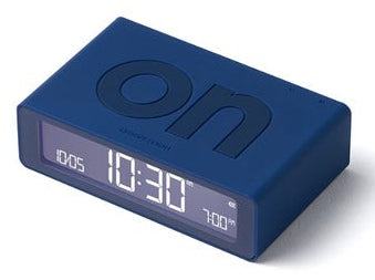 Lexon Flip Mini Wecker – digital – 8 × 2,3 × 4,9 cm, grün, Schlummerfunktion, Datum