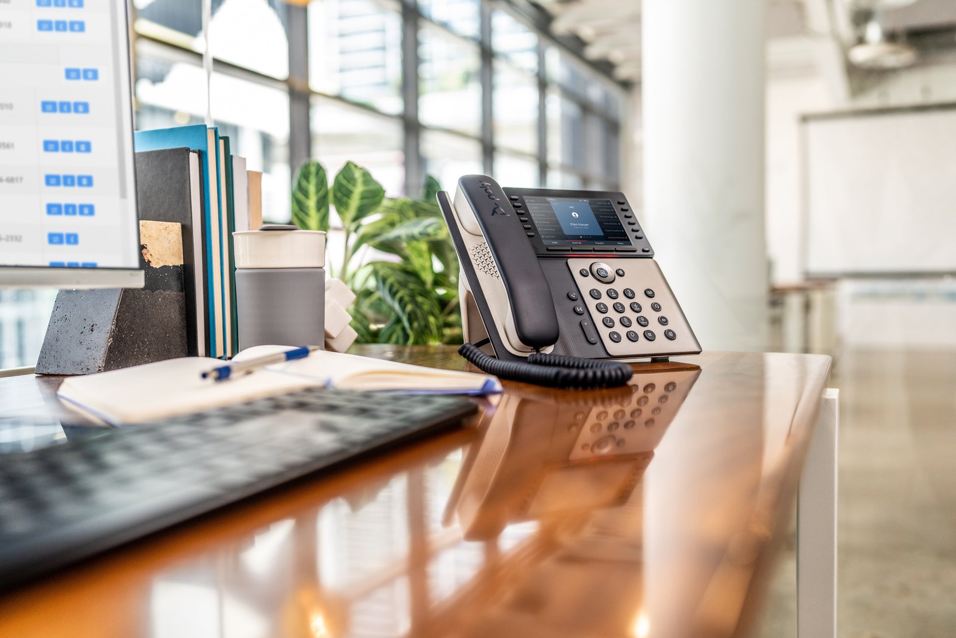 Poly Edge E550 – IP-Telefon, PoE