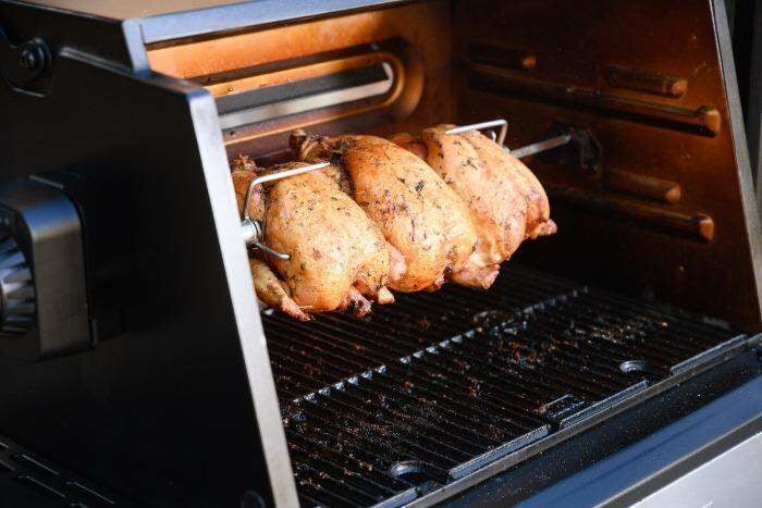 Masterbuilt Rotisserie – 9 kg, für Gravity Series, Metall, Schwarz