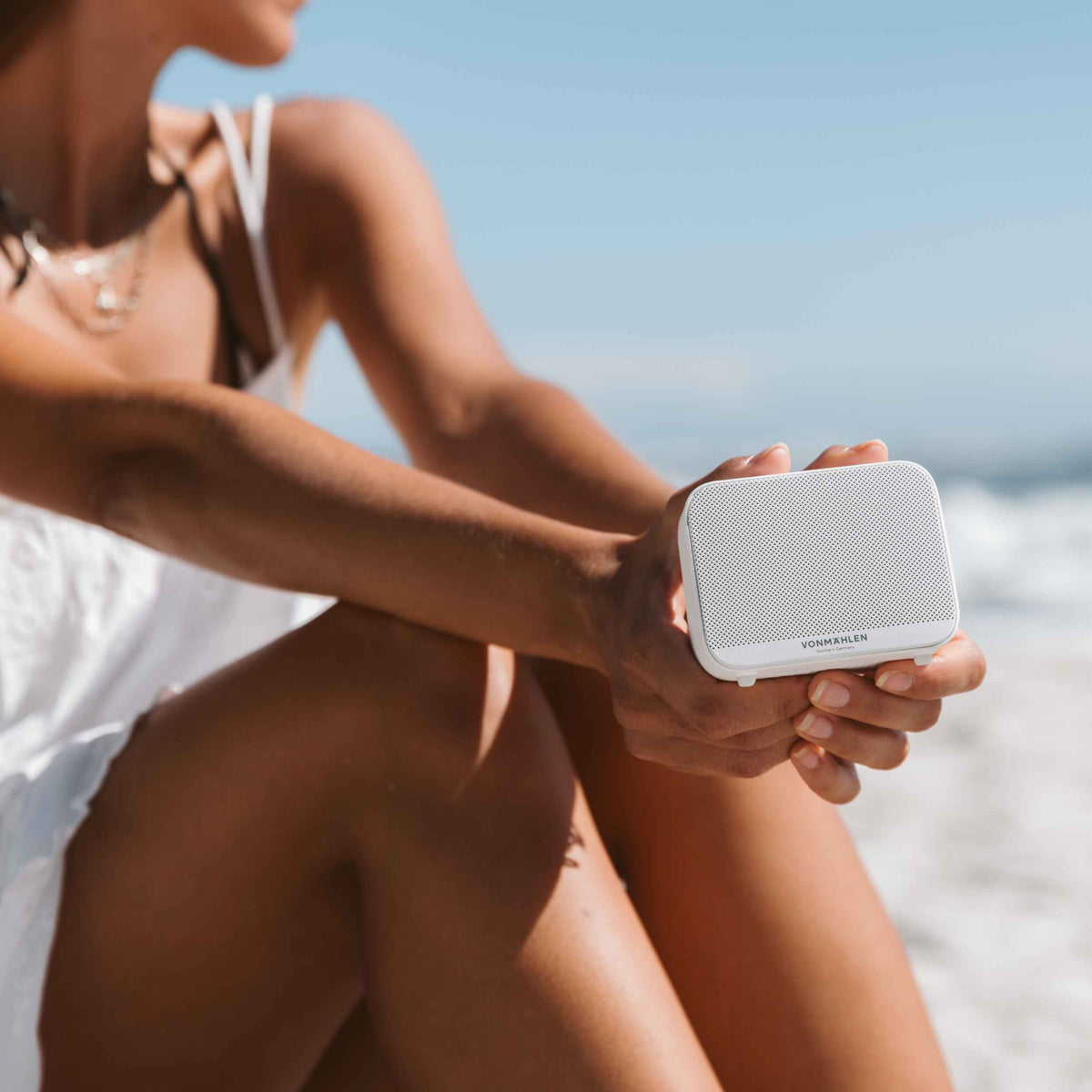 Vonmählen Air Beats Go – Bluetooth-Lautsprecher – 5 W, IP67, 10 h, Weiss