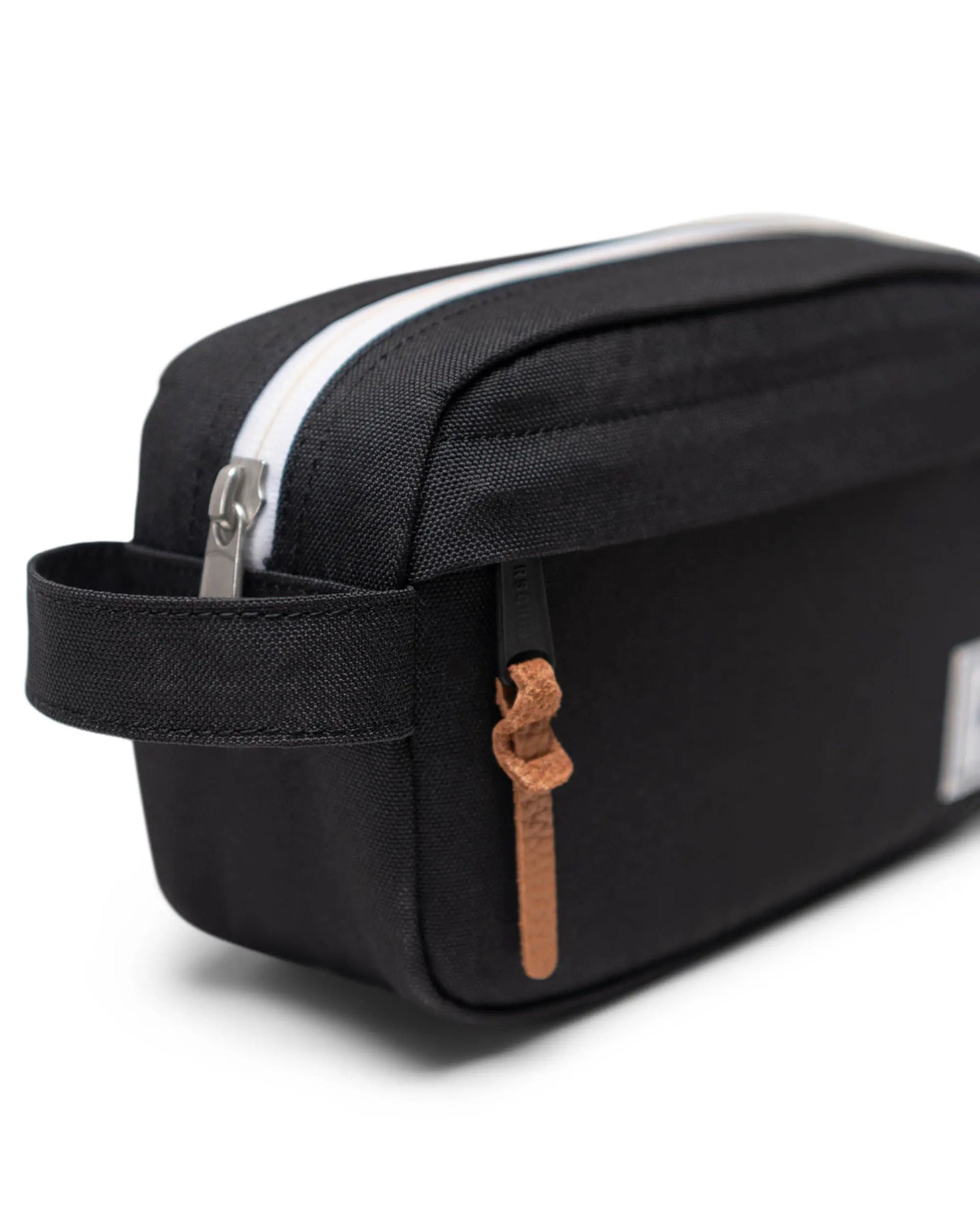 Herschel Kulturbeutel Chapter Small Travel Kit – wasserfest, recycelt – 3 l – schwarz, Polyester