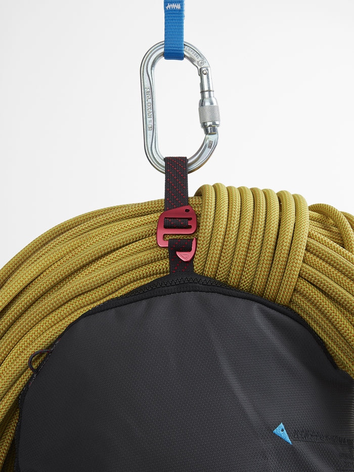 Klättermusen Sportrucksack Bure – 20 l, mit Hydratationsfach, belüftet – Schwarz, 280 × 480 × 165 mm