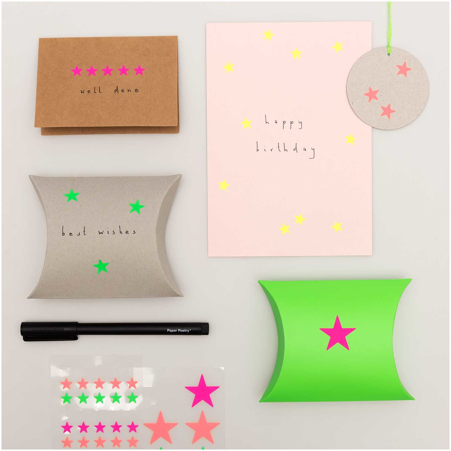 Rico Design Sticker, Sterne, mehrfarbig, 4 Bögen, 7 × 15,5 cm