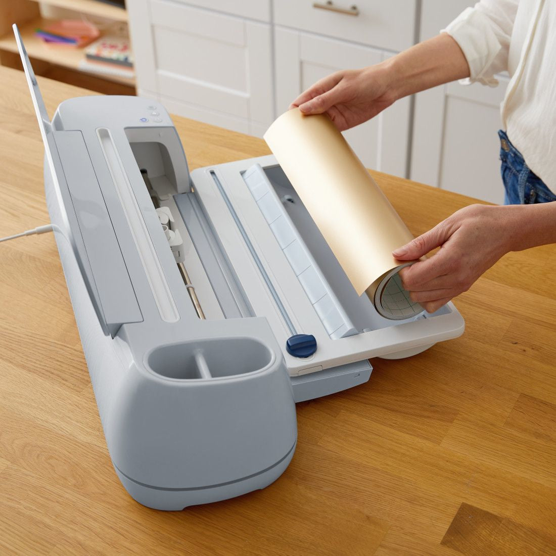 Cricut Materialspender, Weiss – für Maker 3/Explore 3