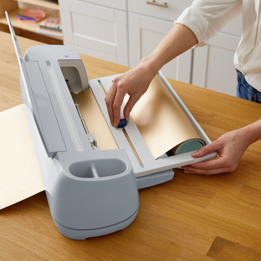 Cricut Materialspender, Weiss – für Maker 3/Explore 3