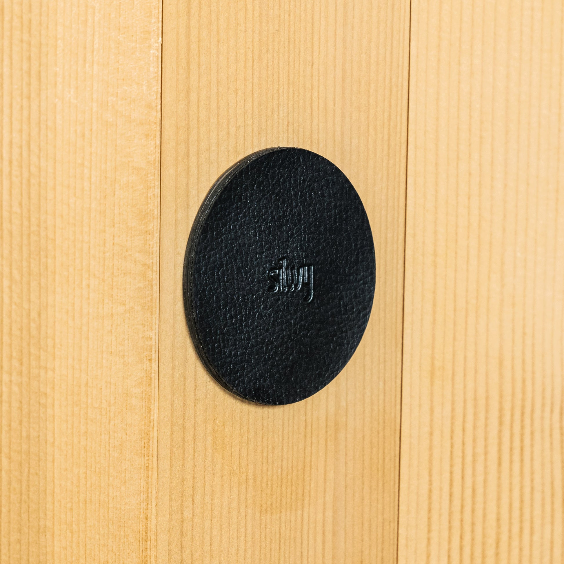 Silwy Metall-Nano-Gel-Pads – Ø 50 mm × 3 mm, schwarz, für Glas, 4 Stk.