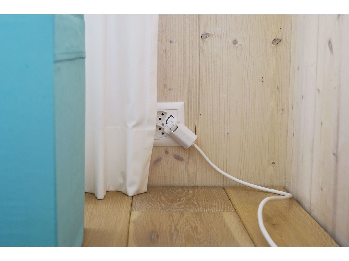 Max Hauri AG Max Hauri Verlängerungskabel – T12–T13, 0,5 m, 3×1 mm², weiss, mit Kinderschutz