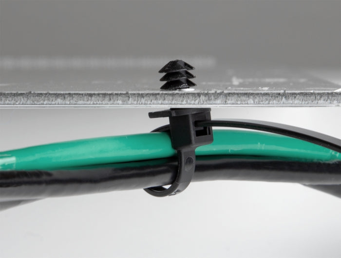 DeLOCK Kabelbinder 200 × 4,8 mm, Polyamid, Schwarz/Transparent, mit Befestigungsclip, 100 Stk.