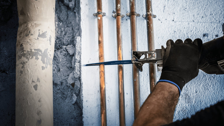 Bosch EXPERT Multi Material Säbelsägeblatt 100 mm Hartmetall – für Metall, Holz, Kunststoff – 1 Stk