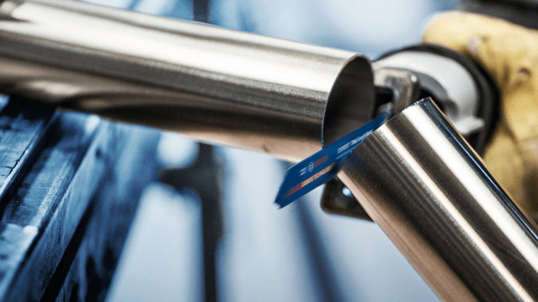 Bosch EXPERT Thin Tough Metal S 922 EHM Säbelsägeblatt 150 mm, 1,4 mm Hartmetall – für Edelstahlblech (dünn) –