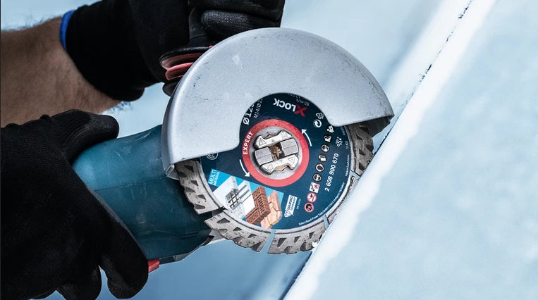Bosch EXPERT MultiMaterial Diamanttrennscheibe 115 × 22,2 × 2,2 mm – für Mauerwerk & Beton – 1 Stk