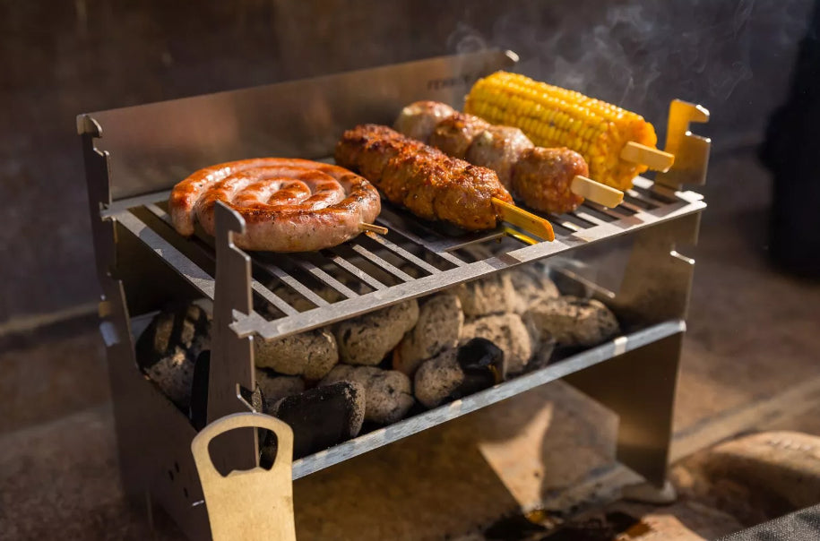 FENNEK Grill Light – Grillfläche 27×18 cm, Holzkohle – Silber/Edelstahl
