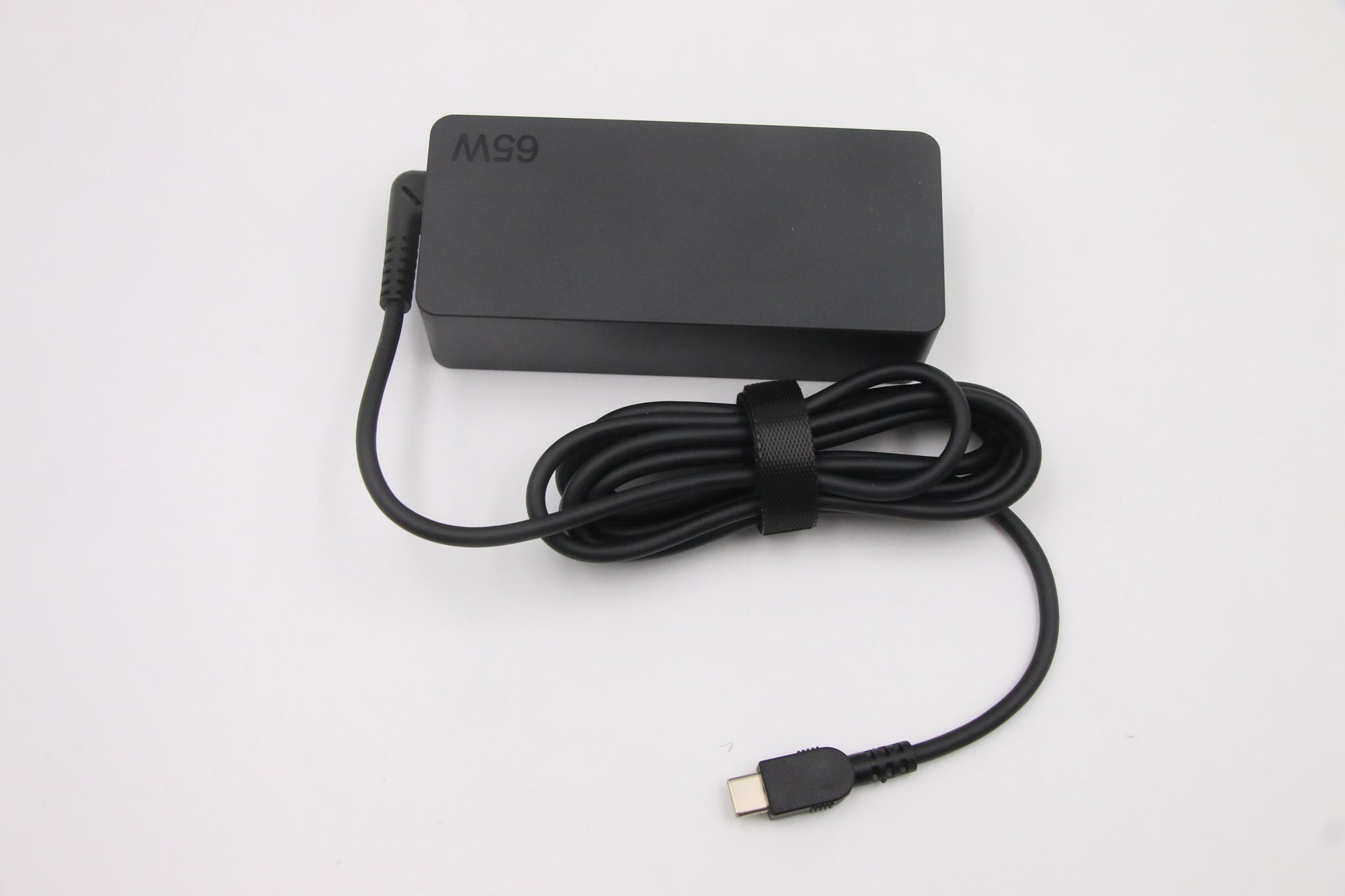 Lenovo 5A10W86253 Netzteil 65 W – für Lenovo-Laptops – Schwarz