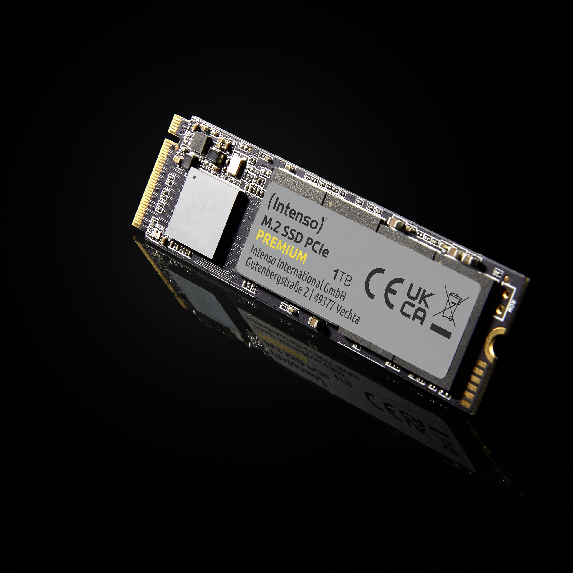 Intenso M.2 SSD Premium 250 GB – M.2 2280, PCIe 3.0 x4 NVMe 1.3, 2'100/1'100 MB/s, für PC/Laptop