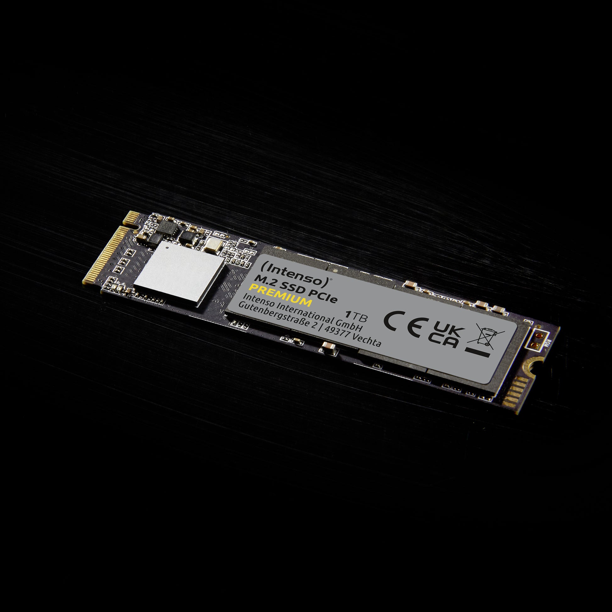 Intenso M.2 SSD Premium 250 GB – M.2 2280, PCIe 3.0 x4 NVMe 1.3, 2'100/1'100 MB/s, für PC/Laptop