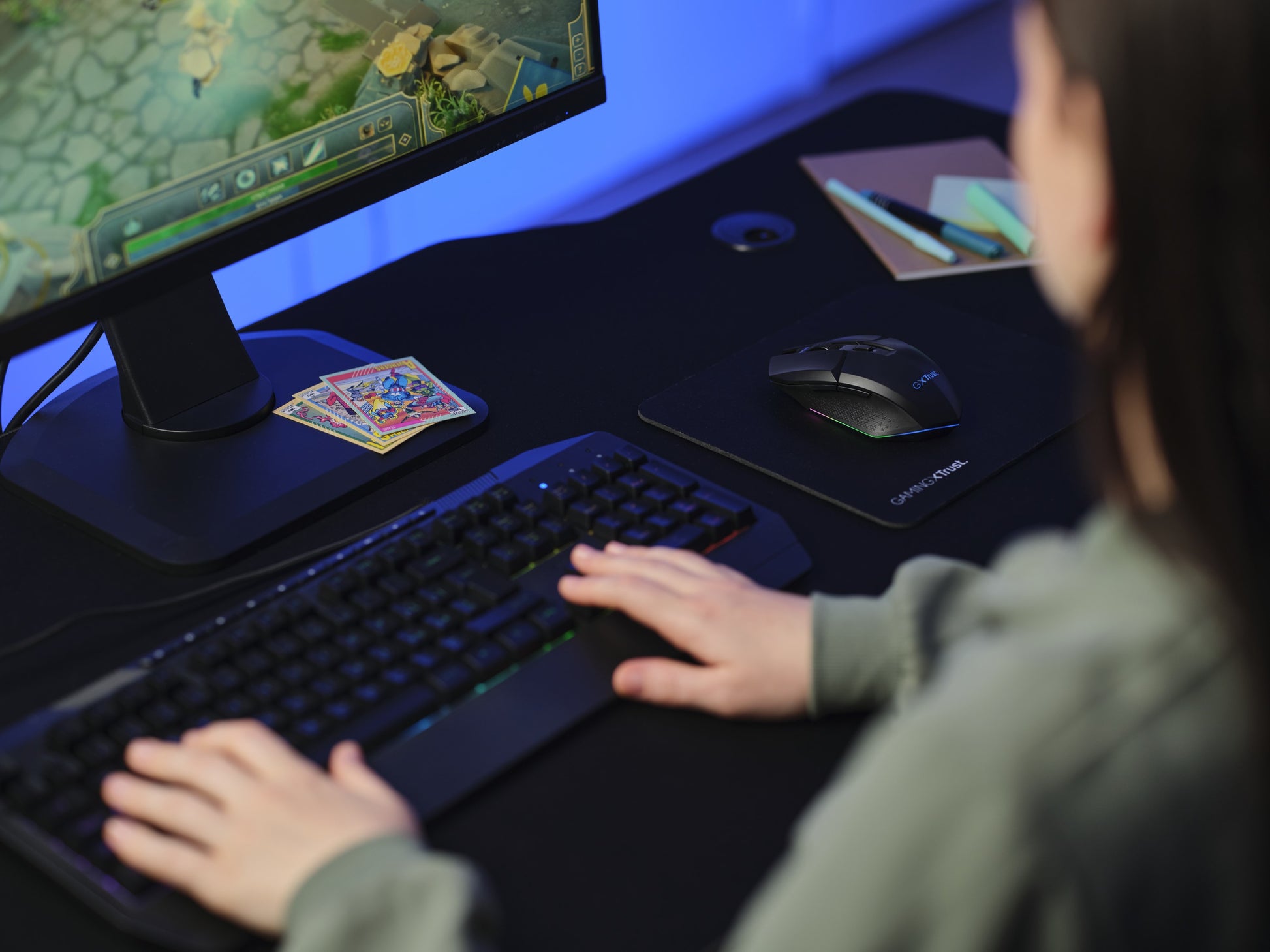 Trust GXT109 Felox – Gaming-Maus – Kabellos (2,4 GHz), 4800 DPI, RGB-Beleuchtung, Rechtshänder, Schwarz