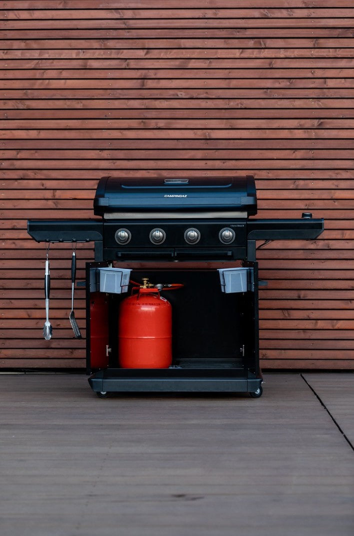 Campingaz Gasgrill 4 Series Onyx S – 4 Brenner, 15,9 kW, Grillfläche 3'312 cm² – Schwarz